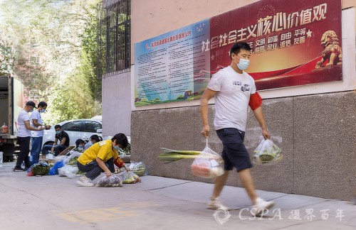 拍摄于抗击疫情的封城时段